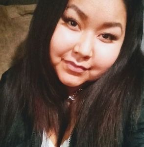 Meet your Posher, Raquel